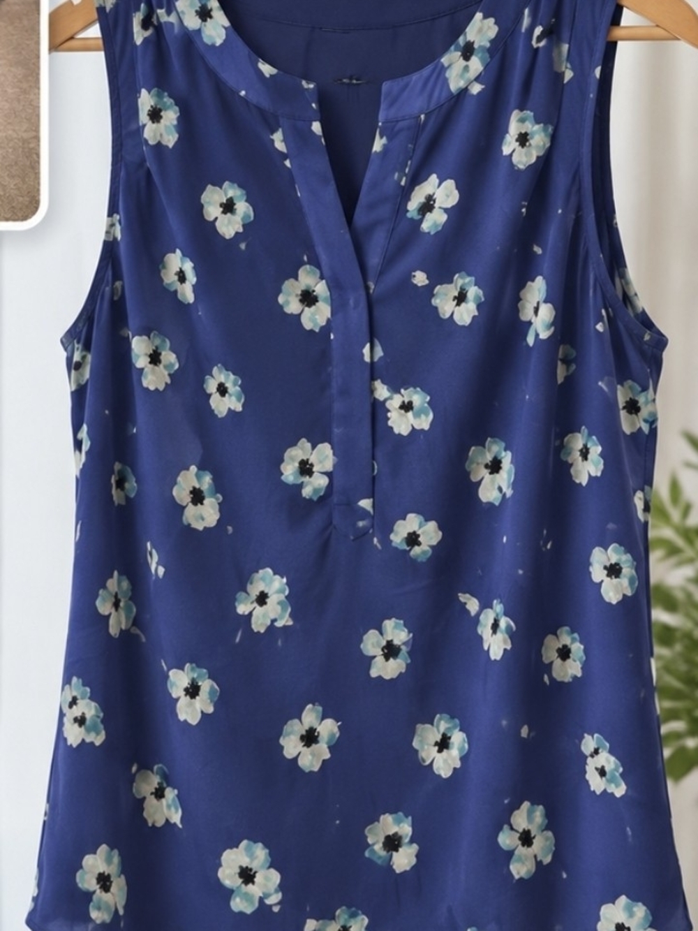 croft & barrow Navy Floral Sleeveless Camisole